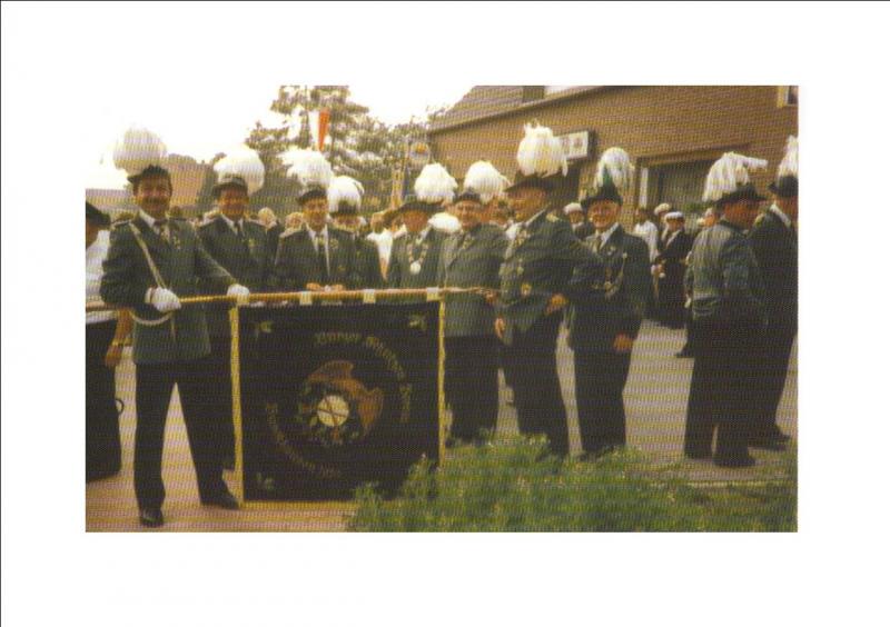 1975 Fahne Herren
