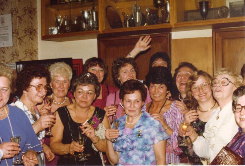 1983 Damen